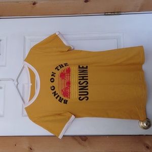 Medium Yellow Tshirt